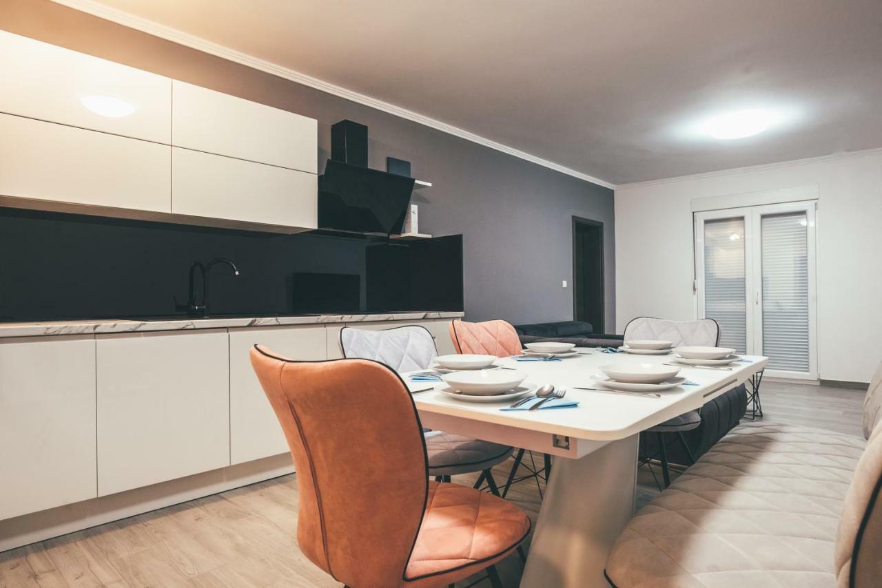 Js Apartament Bibinje